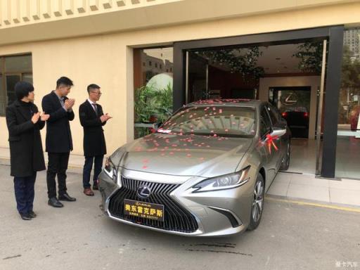 看了雅阁和凯美瑞，却卖掉高6提雷克萨斯ES300h，车主经历了什么