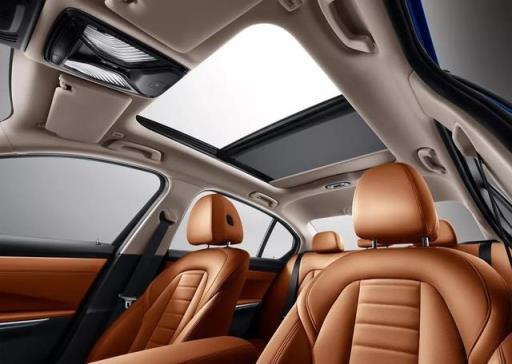 全新BMW 3系到手4个月，感受就两个字：真香！车主孙先生如是说
