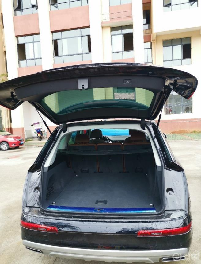 2019款Q7丐版提车作业