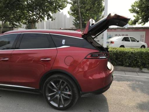 怦然心动 分享比亚迪唐”提车