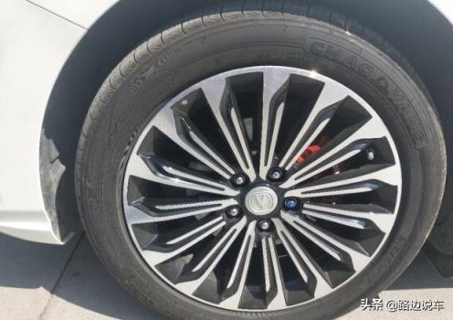 8万提长安逸动值不值？车主：反正是给老婆买的，她爱了就好了