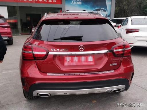 23万喜提奔驰GLA，用车2000公里后，车主：1.6T油耗才7.6个