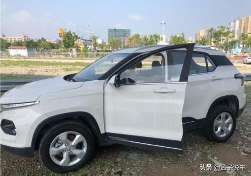 90后创业小伙，人生第一辆车不超8万块，直言：开出去没人看不起