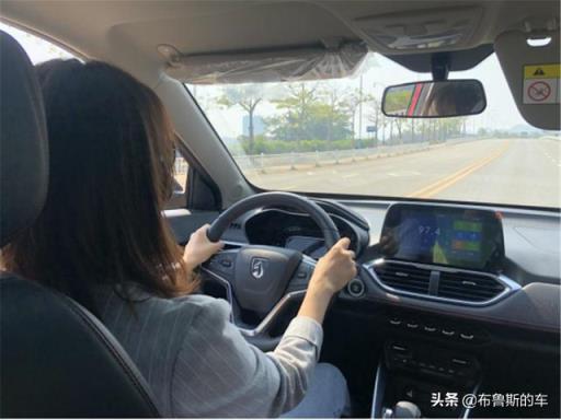 来自江西的车主口碑：平均油耗每公里5毛，好开好用，整体不错