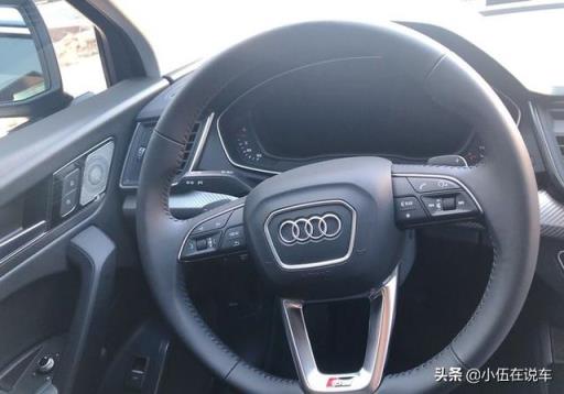 大学生44万喜提奥迪Q5L，车主：朋友都说我人傻，钱多