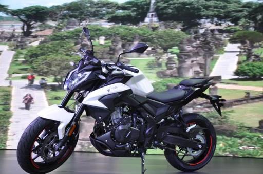 喜提无极500R，对比gw250到底谁才是性价比之王