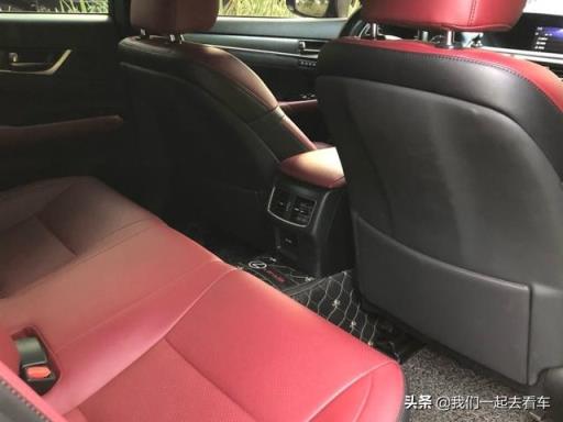 车主提二手雷克萨斯GS 车主：心仪已久的雷车，圆自己一个梦