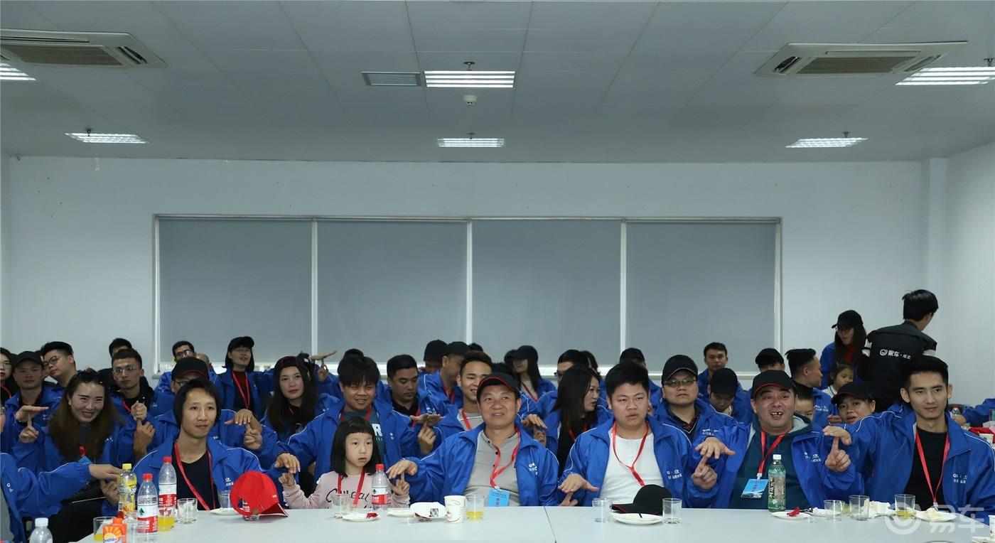 广汽传祺GS4”百万信赖 易祺回家”车友回家活动报道