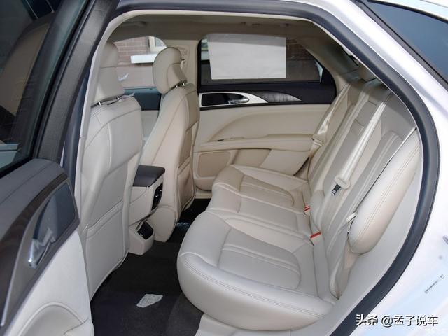 放弃帕萨特22万喜提林肯MKZ，用车1500公里，车主：油耗很满意