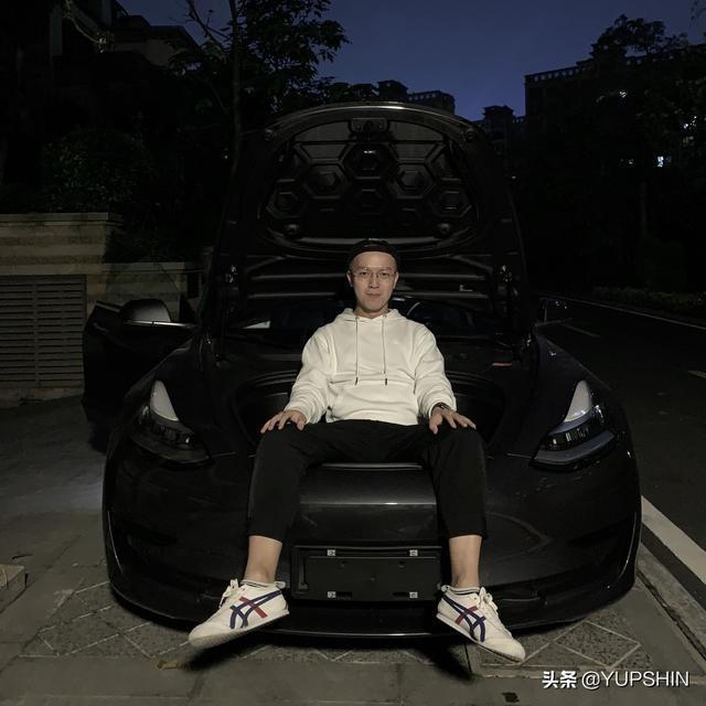 提车一个月2000KM 国产特斯拉 Model 3 测评 花30万买它值得吗？