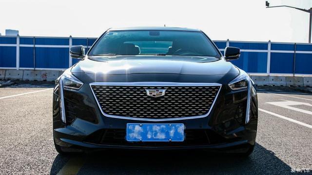 花钱少办大事，30多万买辆中大型轿车，凯迪拉克CT6提车分享