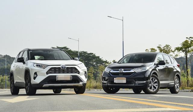 23万提了本田CR-V，1个月后再开丰田RAV4，车主：差距一目了然