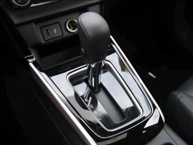 家用轿车，买不起思域就买它，2019年销量排行第二，优点多缺点少