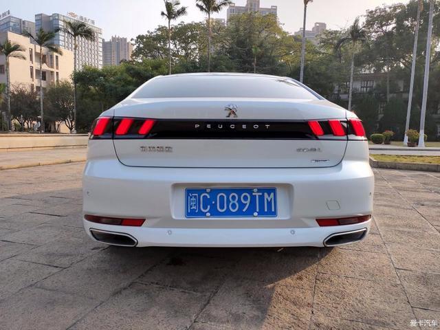 落地16万，丐版标致508L提车，比同价位的大众速腾香多了