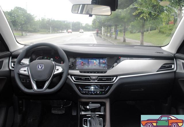 放弃合资车，入手国产长安CS35 plus，麻雀虽小，五脏俱全