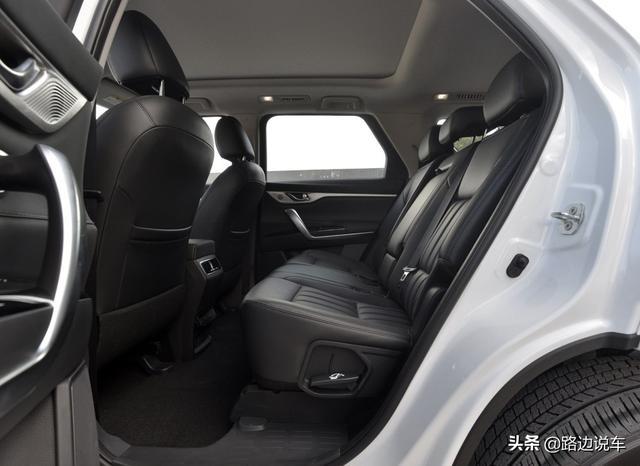 狠心花17万提了一辆长安CS75，用车3200公里，车主：油耗是14个