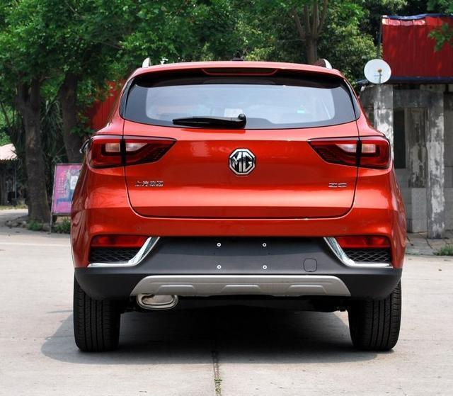 花10万提了辆2020款名爵ZS，开了5570公里后，车主详细说了优缺点