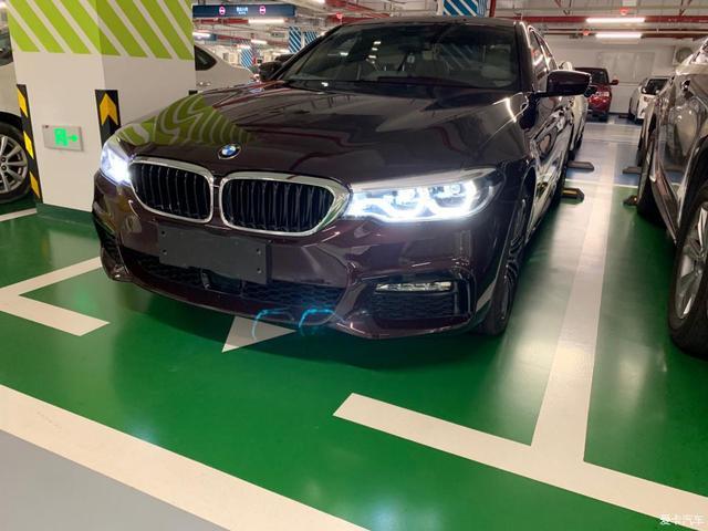 宝马5系提车，加了N多选配，舒适豪华兼顾