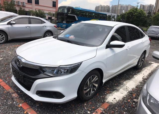 为了面子选了顶配凌派，落地14.3万，车主：有点后悔了