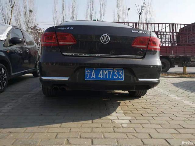 2.0T迈腾怎么样？女司机5万公里用车感受分享，优缺点都有