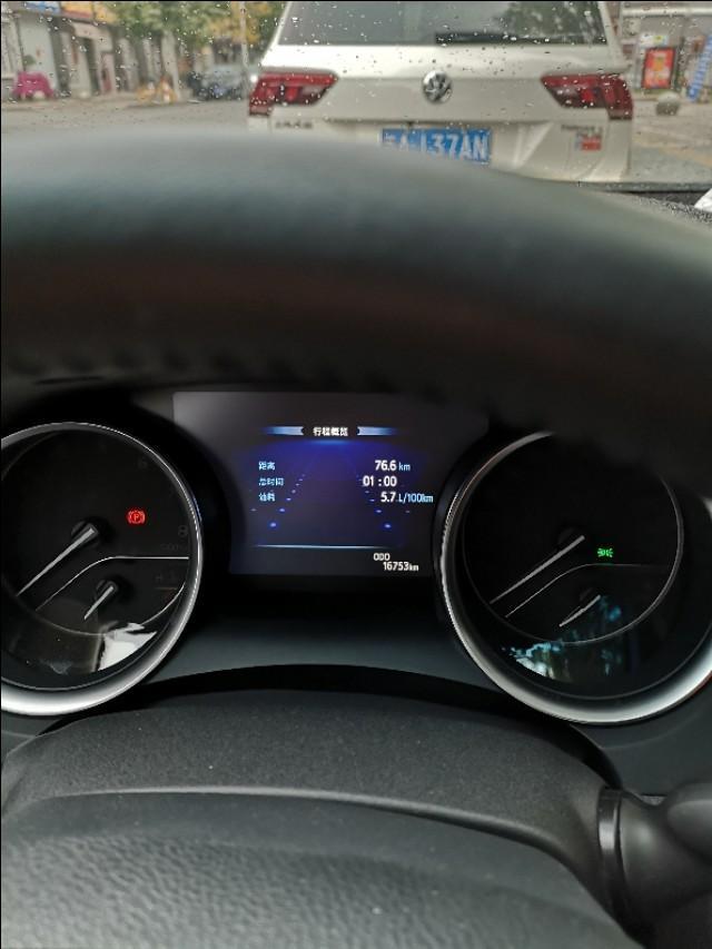 第八代凯美瑞驾驶感受
