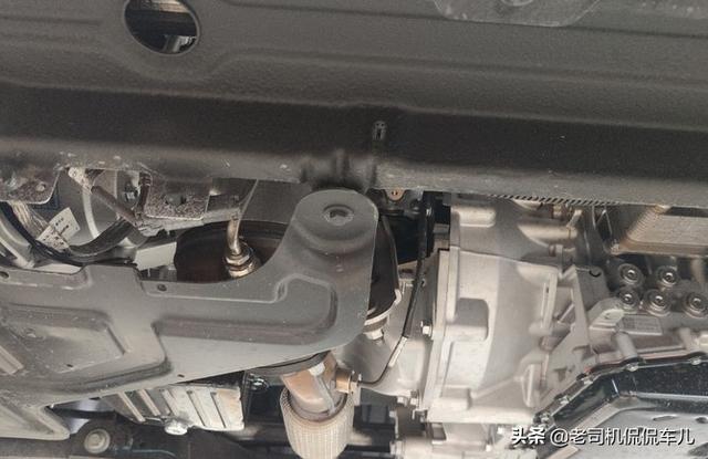 提车3个月，新宝骏RM-5首保体验，除了换机油，还做了点啥？