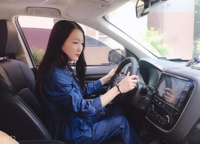 小姐姐与她的欧蓝德