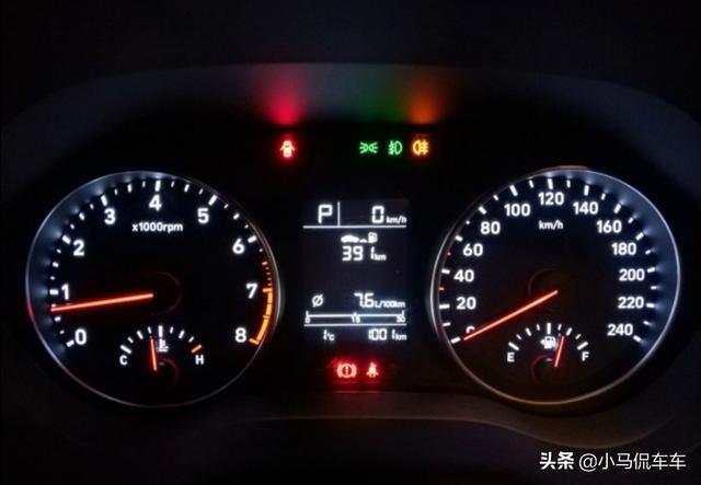 落地不到8万元买了现代悦动，却被朋友说不到10万元的车没面子