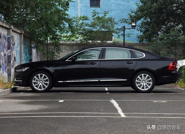 外观大气开出门面子足！沃尔沃S90车主用车5800公里感受分享