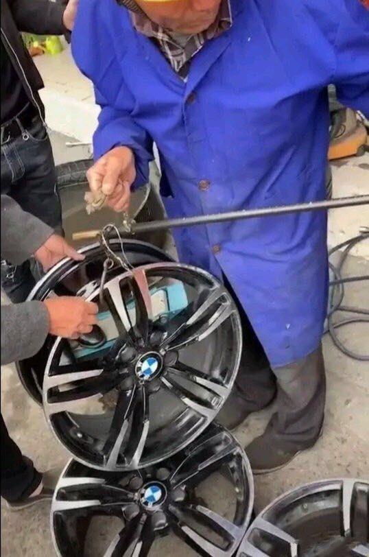 厉害吧，老婆大人杰作，两个轮胎两个轮毂，上牌三天