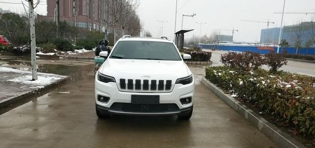面对全新Jeep自由光，大众探岳默然低下了头