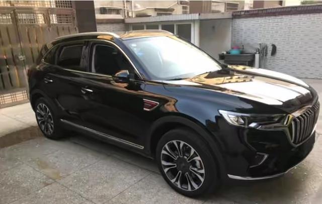 25万提辆“顶配”红旗HS5, 用车1780公里后, 车主憋了几句话要说
