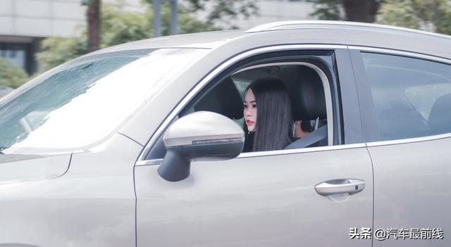 女公务员评宝沃BX5：驾驶质感让人满意