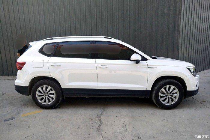 途岳提车作业犒劳自己三十岁提车白俊途岳很帅哦