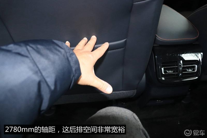 #我和长安欧尚X7的故事#长安欧尚X7看车记，综合实力强，性价比超高