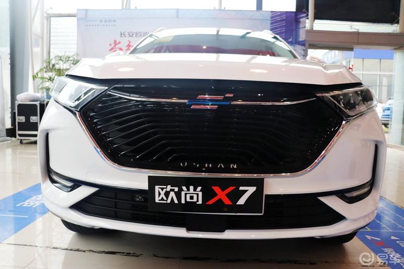 #我和长安欧尚X7的故事#长安欧尚X7看车记，综合实力强，性价比超高