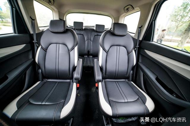 双胞胎驾到 新手奶爸着急换车 7万提回宝骏360 屯尿不湿真是方便