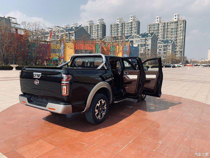 炮提车作业:家用皮卡到底值不值得入手,长城炮提车一个月使用感受