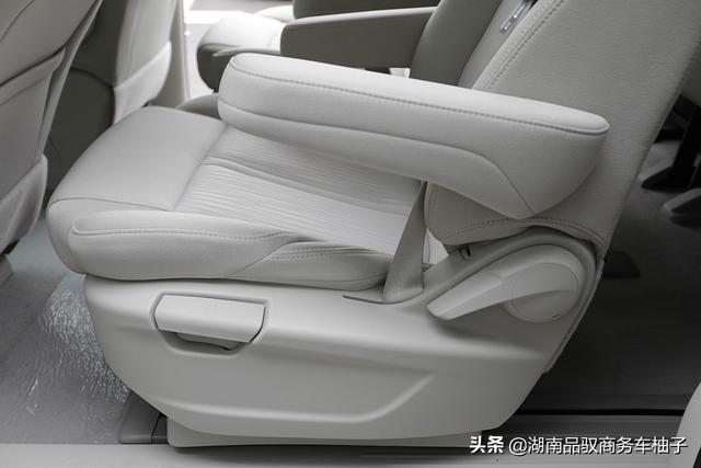 纠结多月，提别克GL8 ES丐版商务车，为二胎准备（分享）