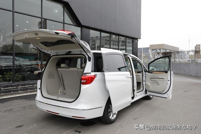 纠结多月，提别克GL8 ES丐版商务车，为二胎准备（分享）