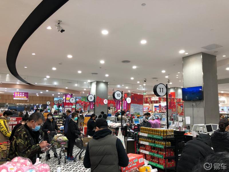暖心菜过后迎来武汉的第一场雪