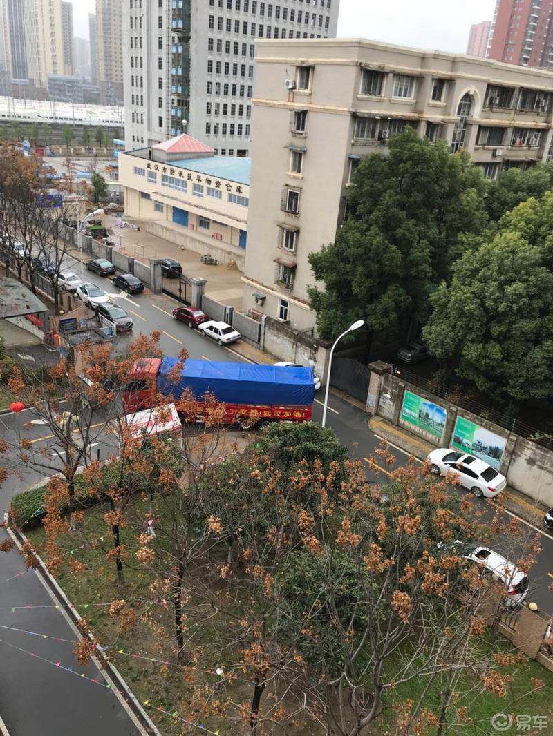 暖心菜过后迎来武汉的第一场雪