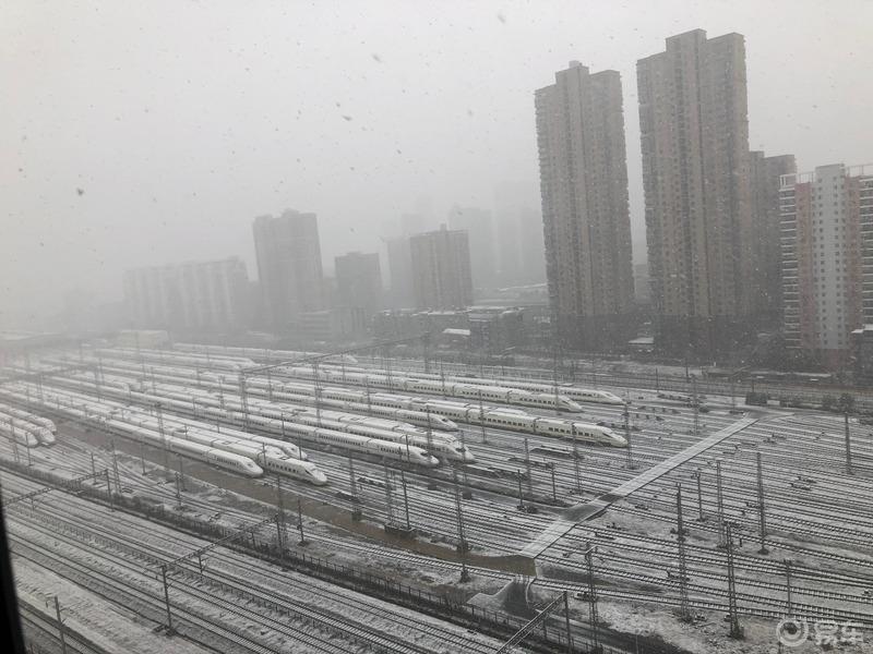 暖心菜过后迎来武汉的第一场雪