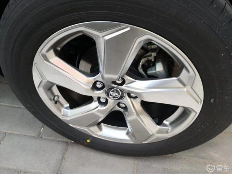 春暖花开，RAV4，一份迟到了的提车作业