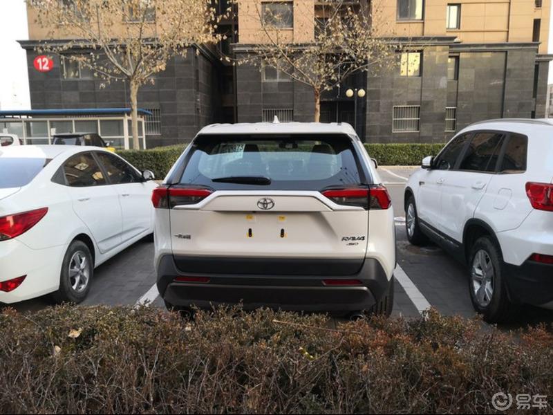 春暖花开，RAV4，一份迟到了的提车作业