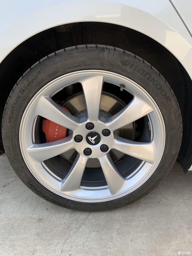 横跨六省，1年开了20000公里，特斯拉model3用车感受分享！