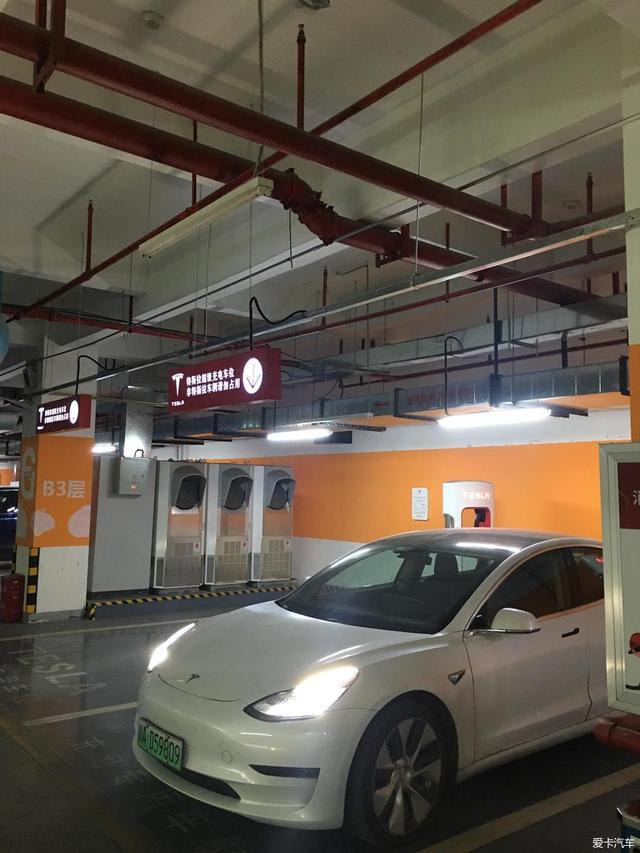 横跨六省，1年开了20000公里，特斯拉model3用车感受分享！