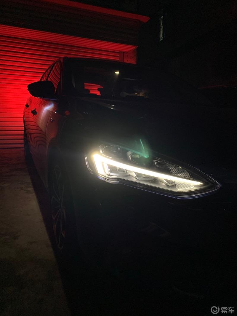 【用车感受】人生第一辆车 新福克斯stline用车谈