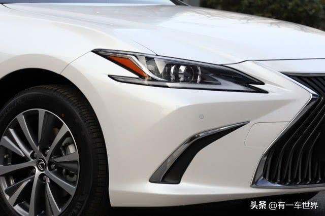 35.5万喜提雷克萨斯ES200，3000公里后，车主：我只想说四个字