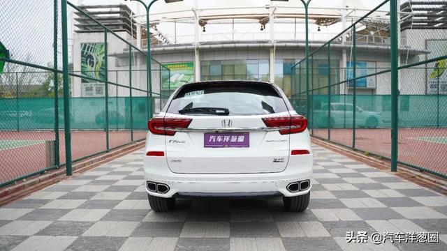 本田旗舰SUV！2.0T引擎，摘掉头枕就是双人床！亚洲龙车主：后悔